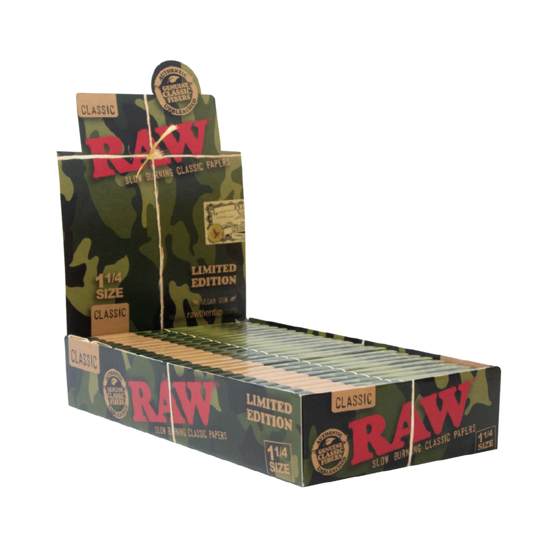 RAW Classic Camo Rolling Papers